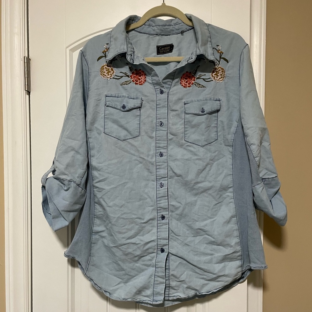 Cavalini 2X Embroidered Button Down